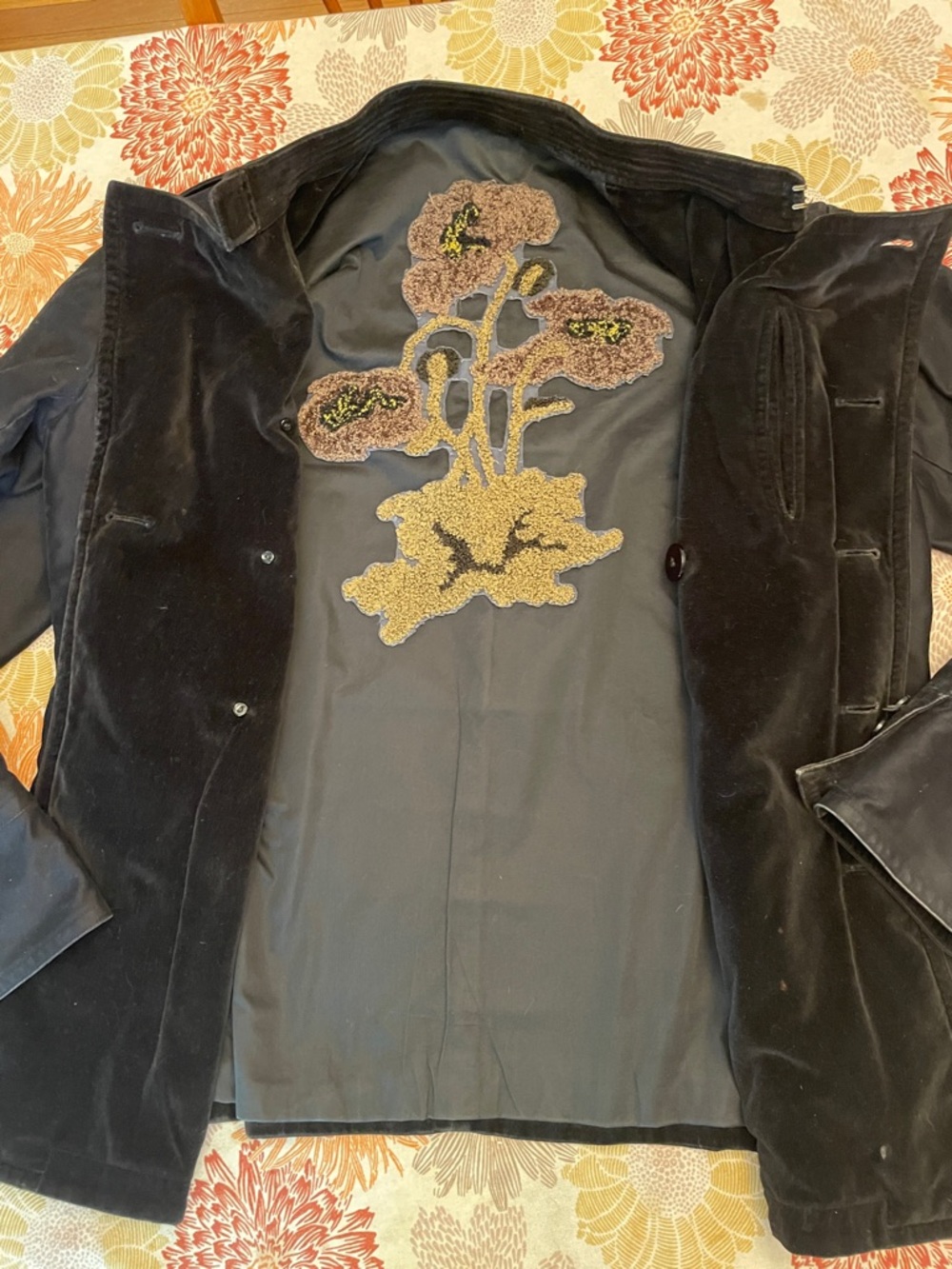 Vintage Nicole Farhi Jacket - Bouclé Moss-Stitch Hand-Embroidered Lining Motif